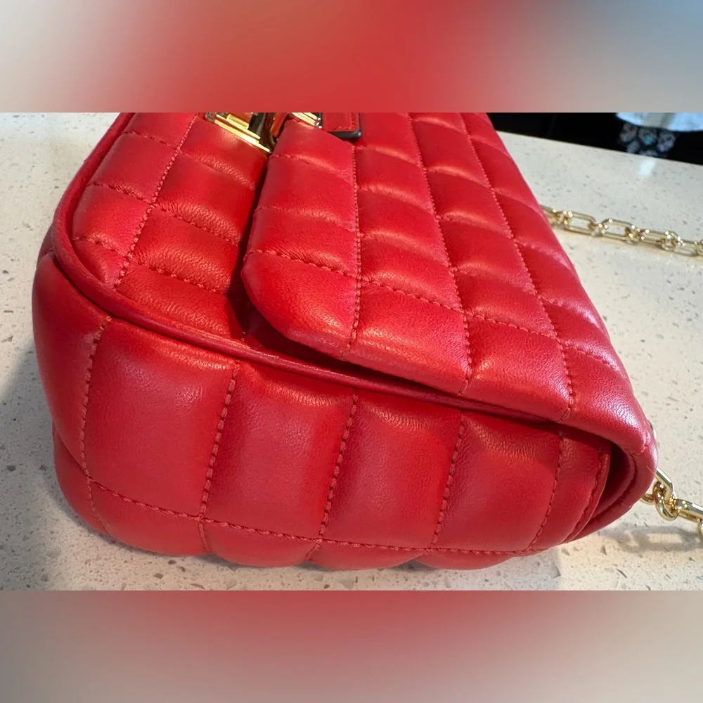 Michael Kors Red Quilted Crossbody Bag - Picture 4 of 11
